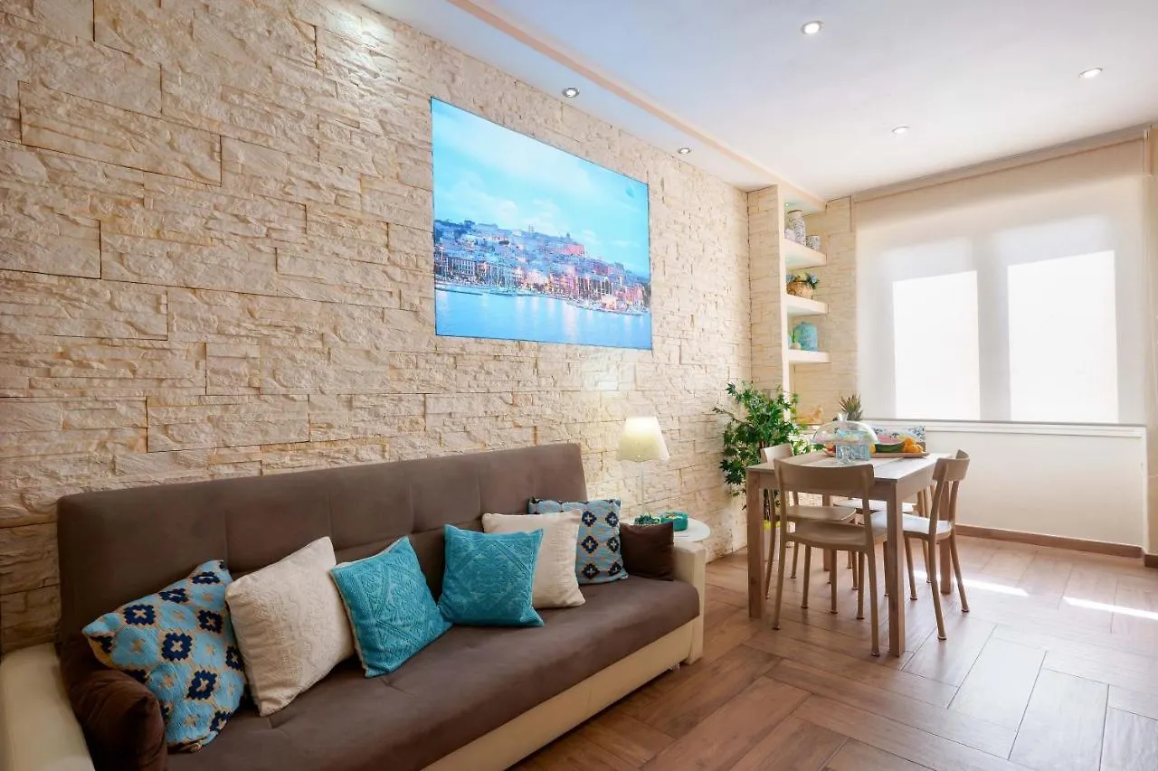 Cagliari Magica Bellissimo Appartamento & Suite In Centro