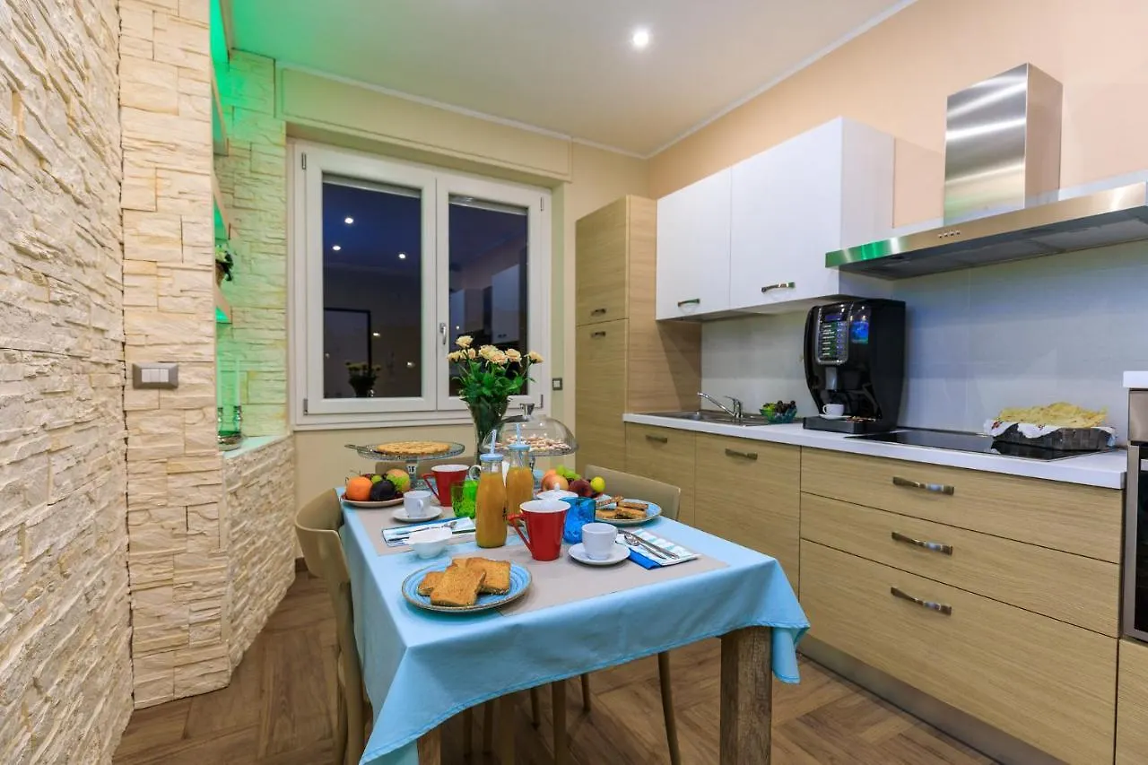 Cagliari Magica Bellissimo Appartamento & Suite In Centro Apartmán