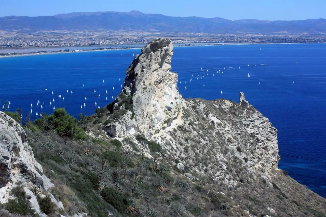Cagliari Magica Bellissimo Appartamento & Suite In Centro Apartmán